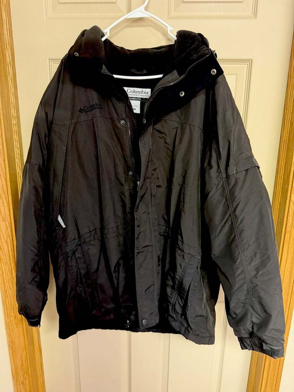 Columbia Jacket Mens XXL Black Insulated Hooded Heavy Duty winter Coat